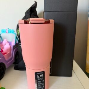 Brumate NAV Travel Mug - coral 🪸 Insulated Tumbler